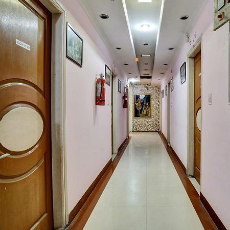 Hotel O Abhishek Residency New Delhi Exterior photo